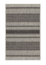 2? X 3? Gray / Black Indoor Outdoor Area Rug