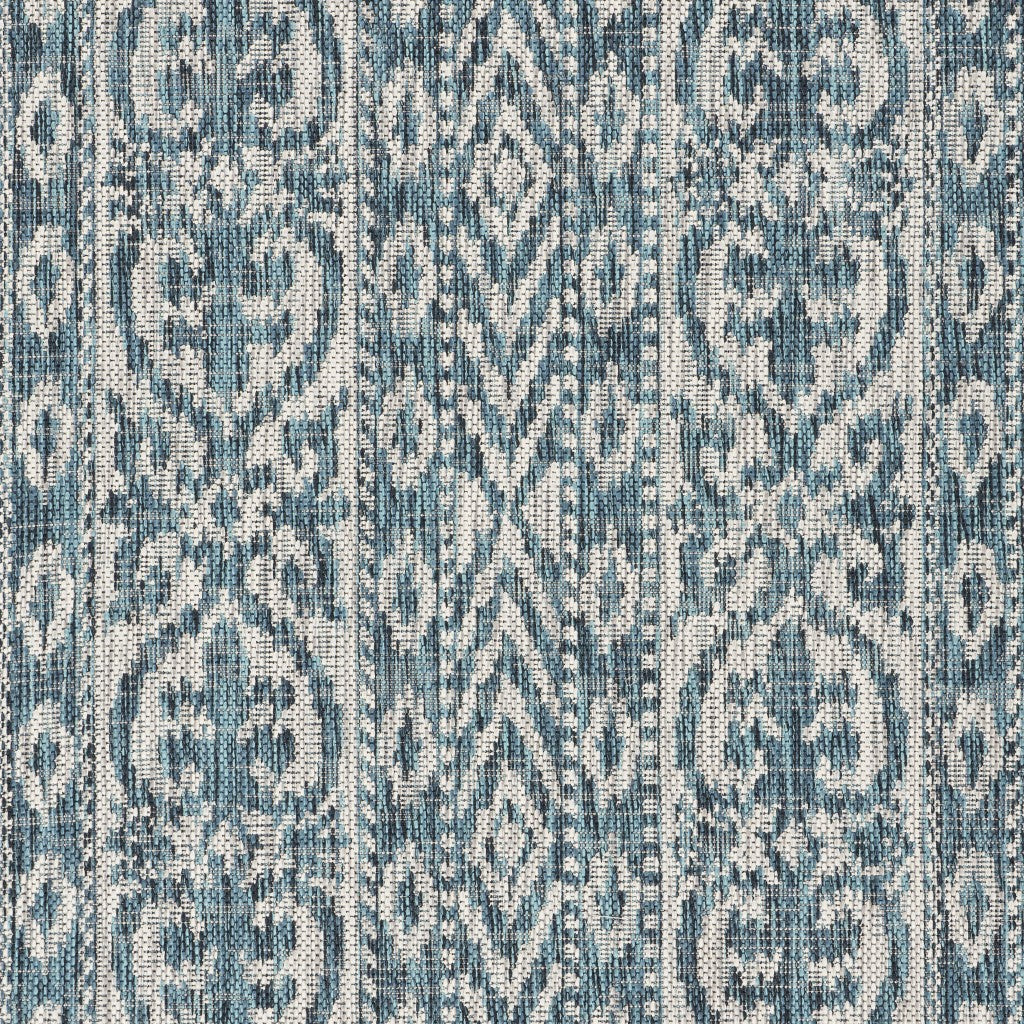 8' X 8' Blue / Green Indoor Outdoor Area Rug