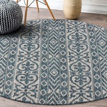8' X 8' Blue / Green Indoor Outdoor Area Rug