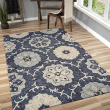 5’ x 7’ Gray Floral Trellis Area Rug