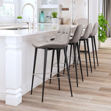 兩把 36 英寸灰褐色人造皮革和黑色吧檯椅套裝