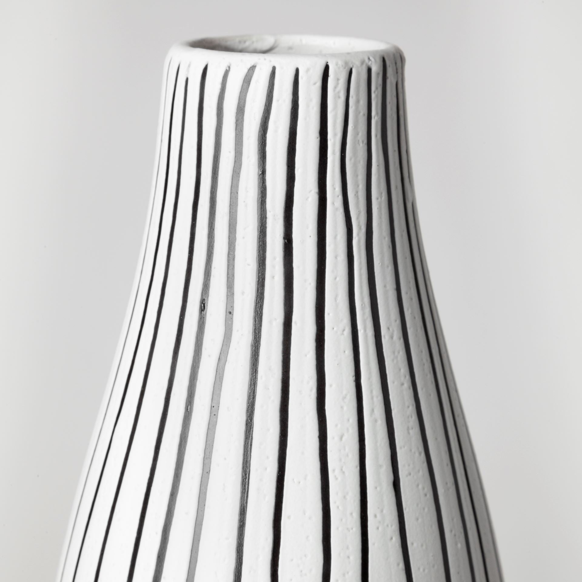 23" Black and White Pinstriope Narrow Ceramic Vase