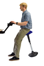 藍色高轉主動平衡椅