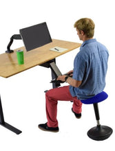 藍色高轉主動平衡椅