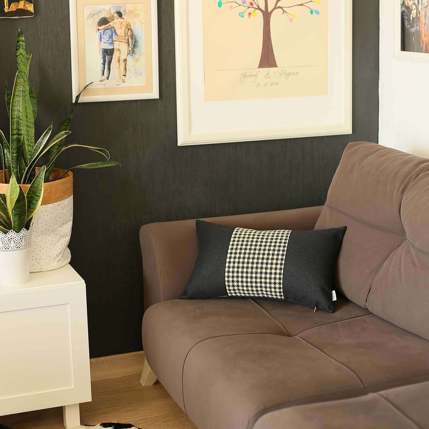 Lumbar de pata de gallo amarillo y negro Cojín