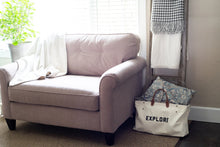 Rustic Weathered Grey Wood Ladder Shelf 4 Step