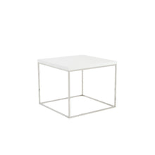 Mesa auxiliar moderna en forma de cubo de cromo y brillo blanco