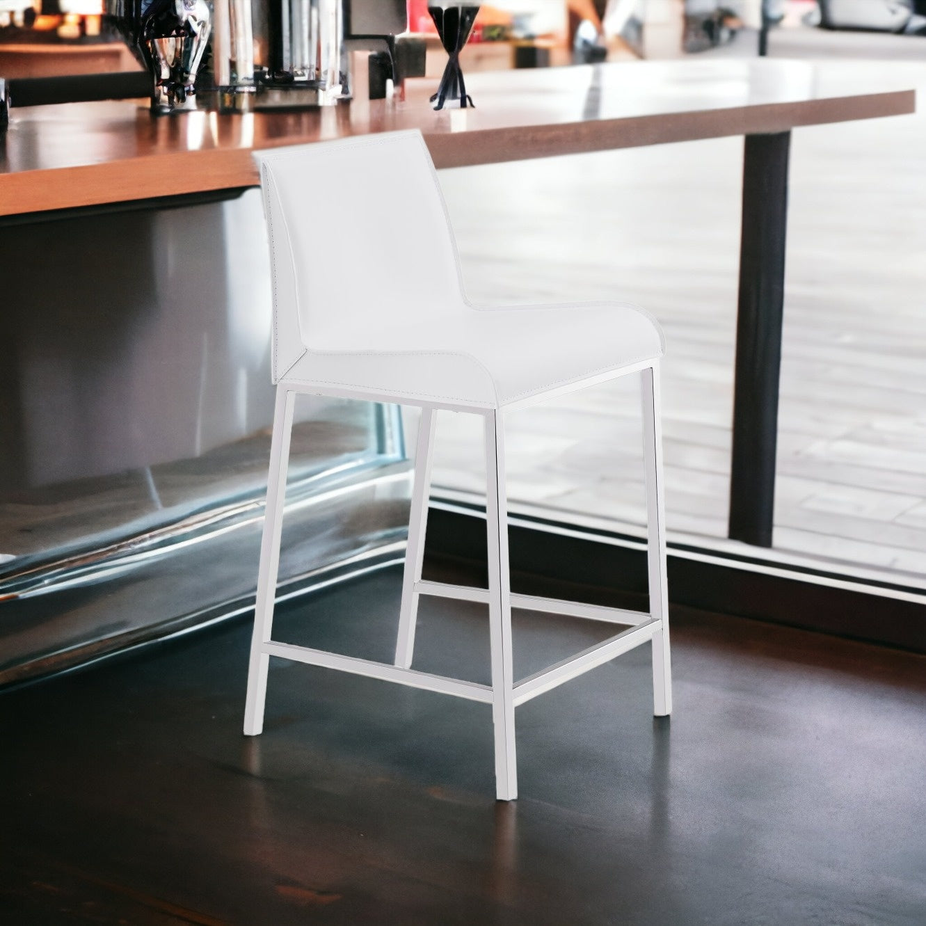 兩件套 34 英寸白色和銀色鋼製低背櫃檯高吧椅帶腳凳