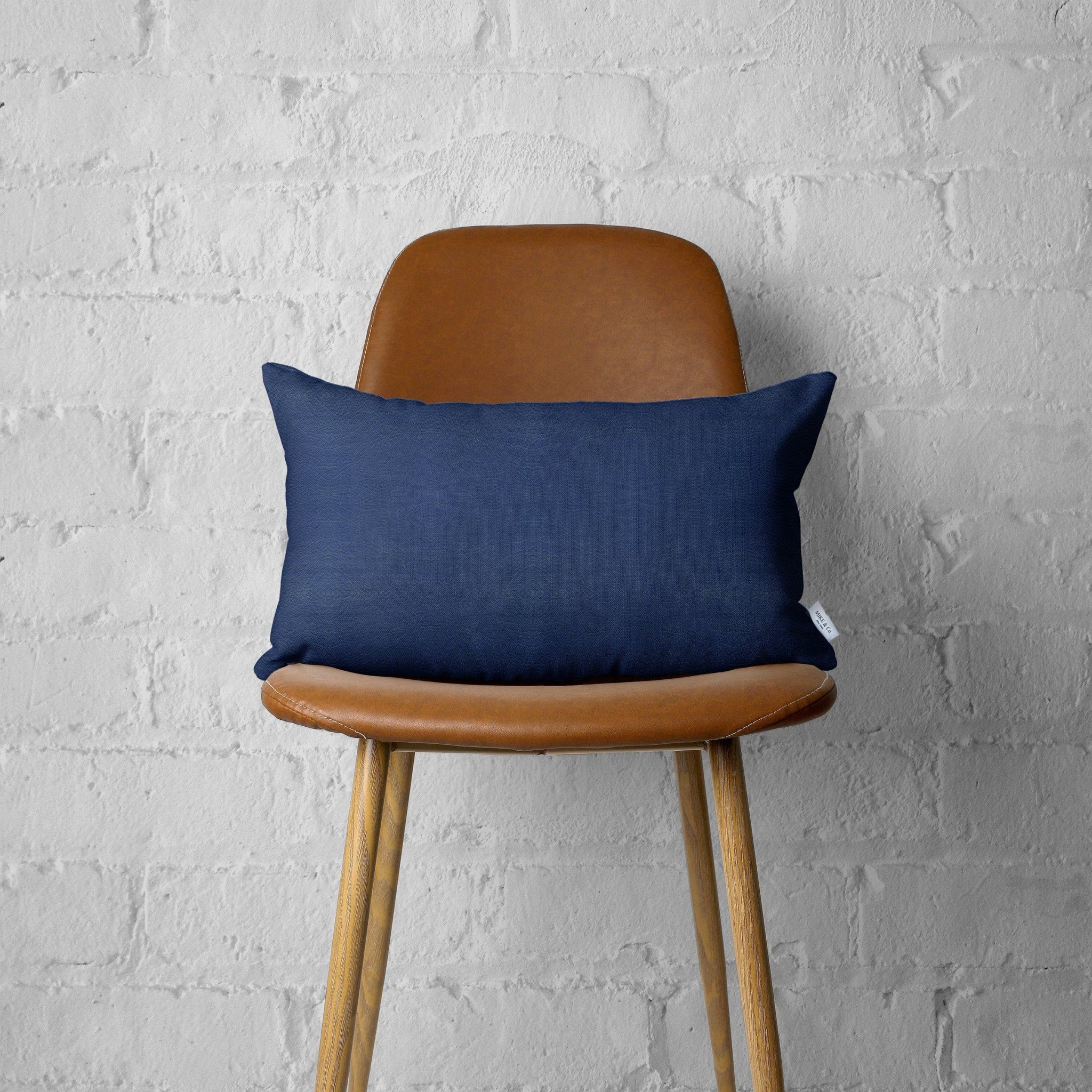 Juego de 2 fundas de almohada Boho blancas y azul marino