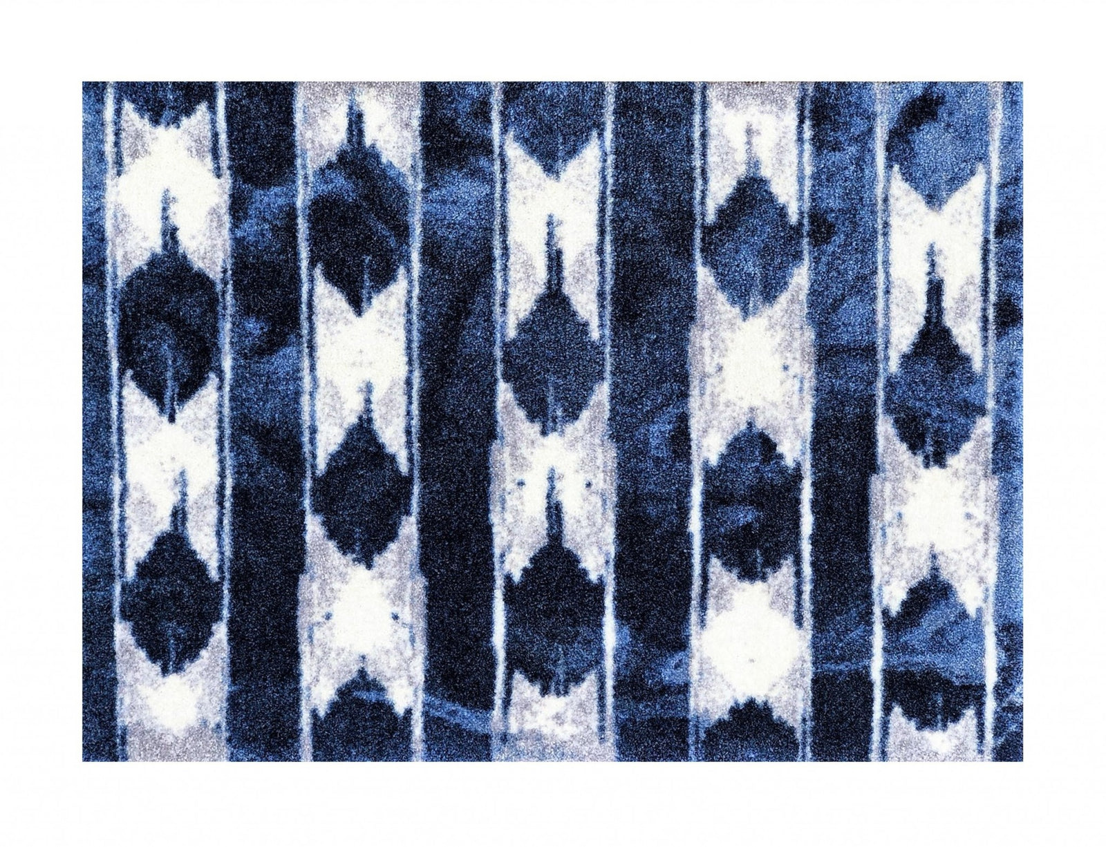 2' x 3' Shades of Blue Abstract Stripes Washable Floor Mat