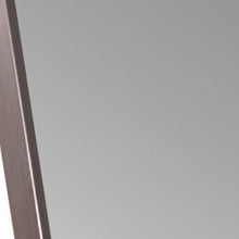 Elegante espejo de pie rectangular de longitud completa de latón cepillado