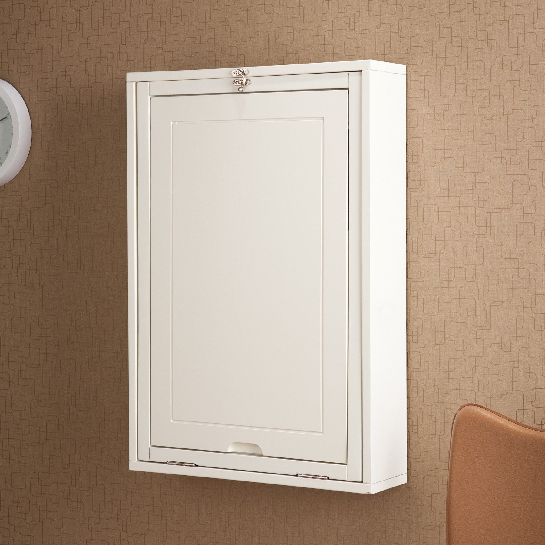 Off White Secretary Desk - 22"