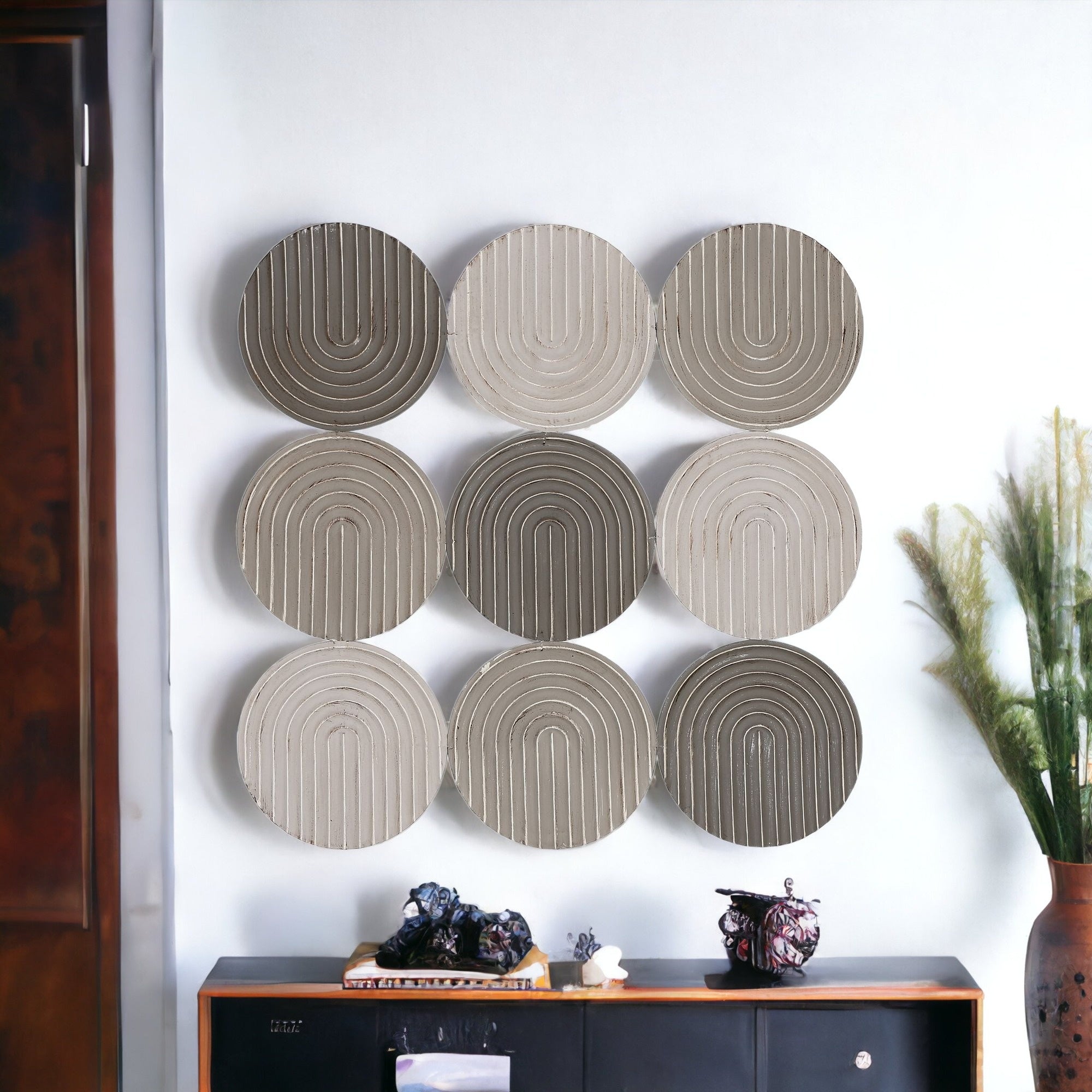 Neutral Textured Metal Plate Wall Décor