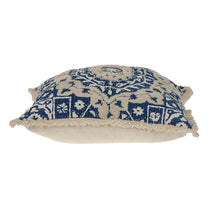 波西米亞花環米色和海軍藍色裝飾枕頭