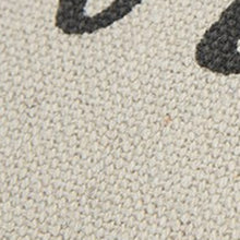 灰褐色至夜抱枕