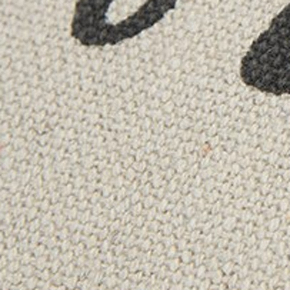 灰褐色至夜抱枕