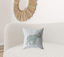 Cojín de gamuza con cremallera de elefante azul de 18