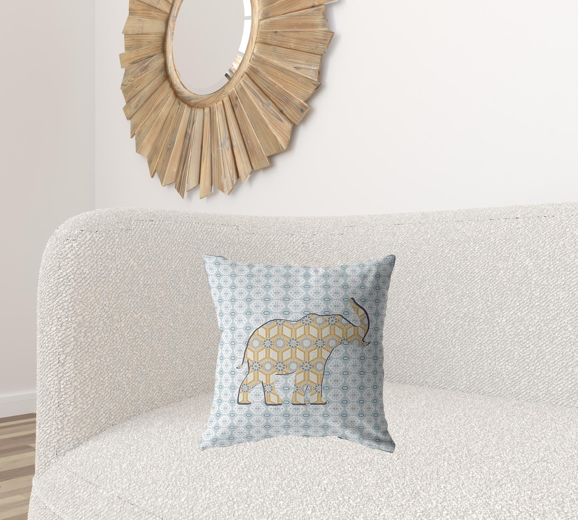 Cojín de gamuza con cremallera de elefante amarillo azul de 18"