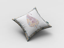 Cojín con cremallera de gamuza Paisley rojo blanco de 18 