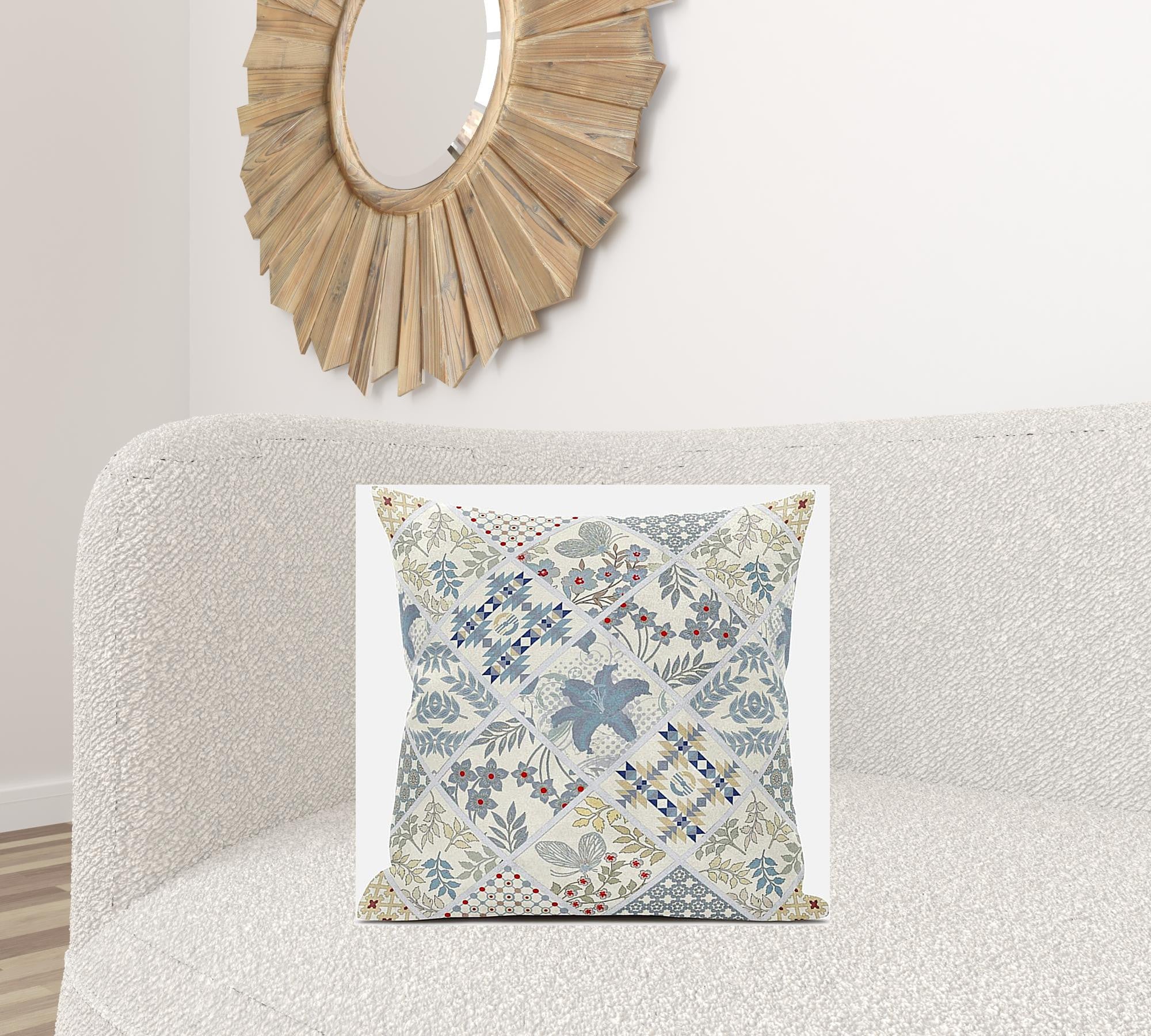 18 英寸白色藍色貼片絨面革抱枕