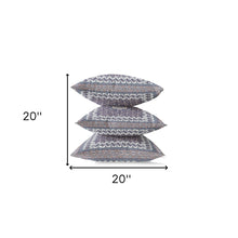 18 英寸灰桃聖花絨面革抱枕