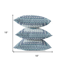 Cojín de gamuza floral azul blanco sagrado de 18 