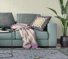 16 英寸 X 16 英寸藍黃色花卉拉鍊絨面革抱枕