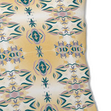 18 英寸 X 18 英寸白色和黃色抽象吹縫絨面革抱枕