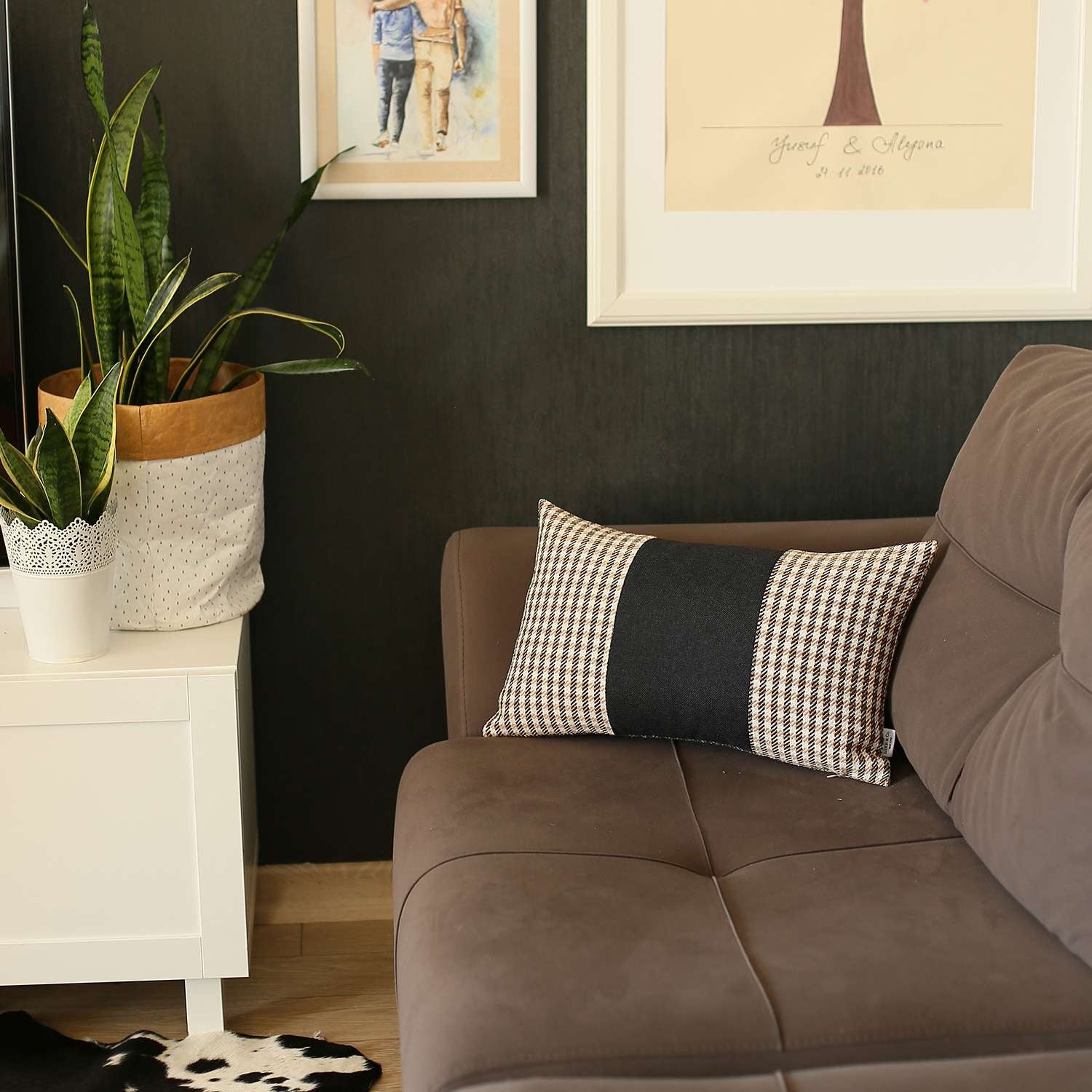 12" X 20" Brown And Black Houndstooth Zippered Handmade Polyester Lumbar Pillow Cover