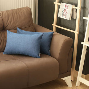 Juego de dos almohadas lumbares de poliéster hechas a mano con cremallera azul de 20" x 12"