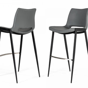 兩件套 42 英寸灰色人造皮革和不銹鋼吧台高椅子，帶腳凳