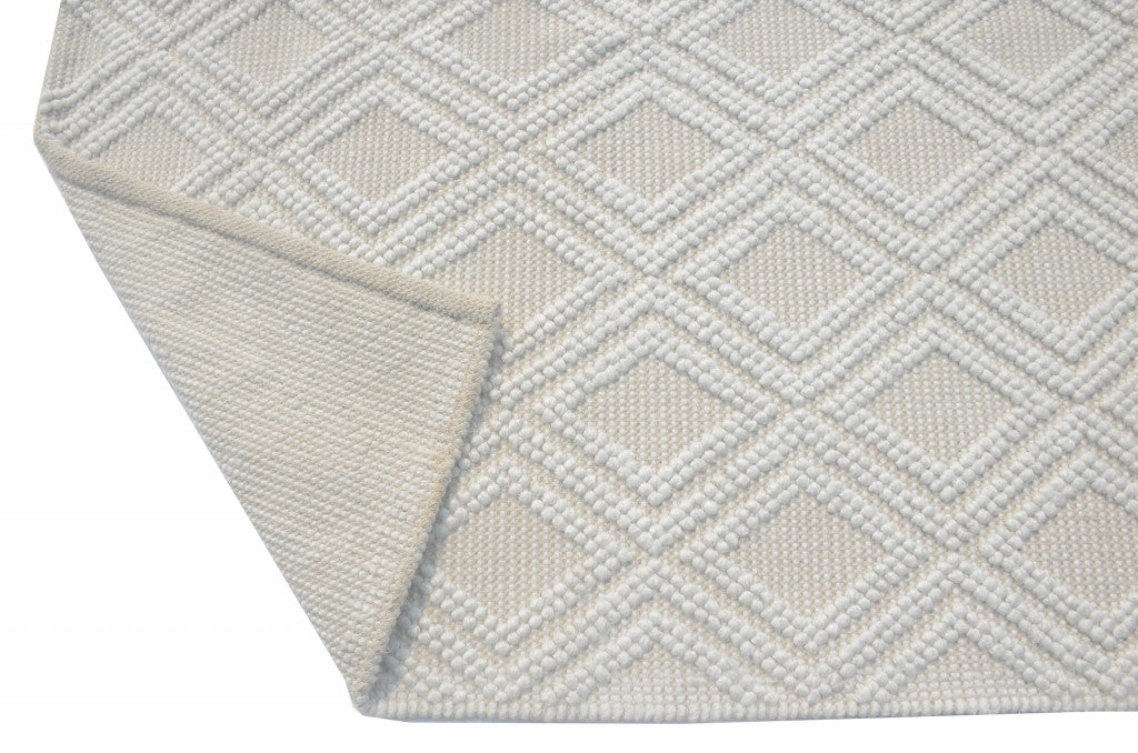 Ivory Diamond Lattice Modern Area Rug - 5’ x 7’