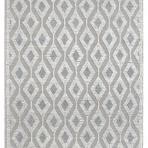6’ x 9’ Ivory Gray Diamond Trellis Modern Area Rug