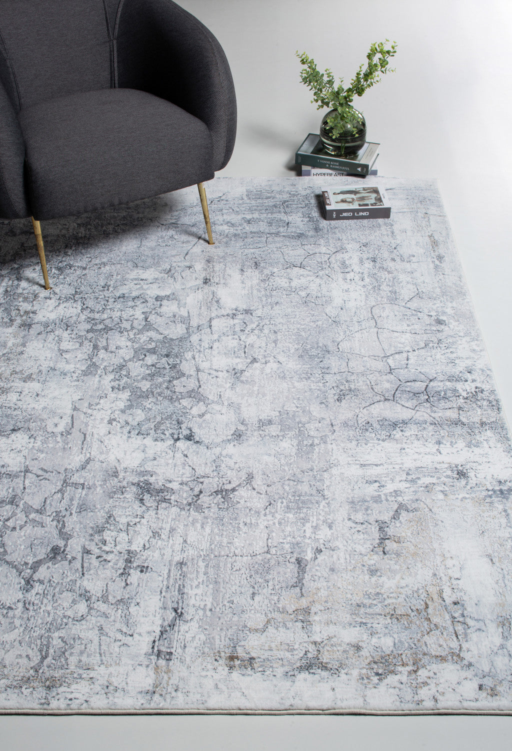 8’ x 10’ Gray Distressed Marble Area Rug