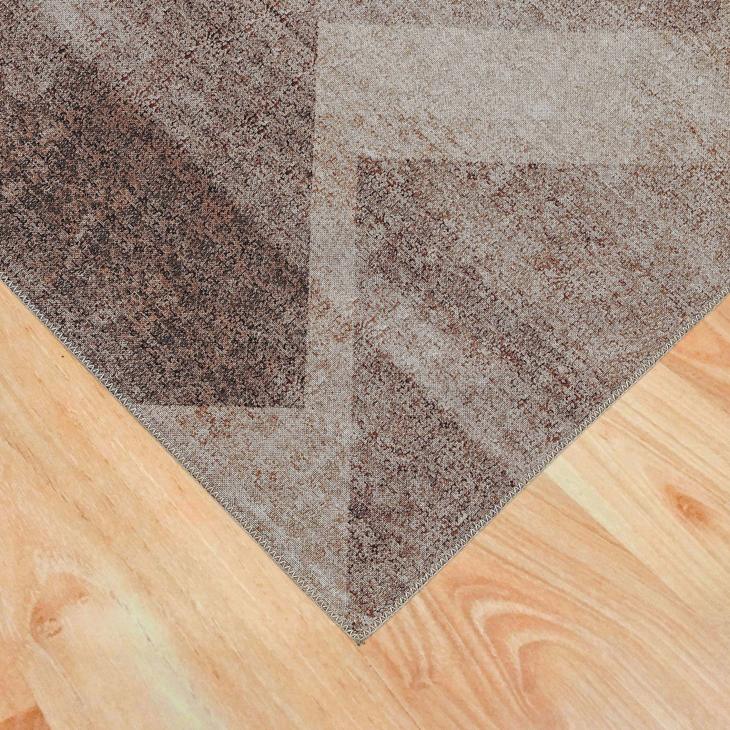 4' X 6' Brown Geometric Stain Resistant Area Rug