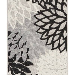 2' X 8' Black And White Floral Non Skid Indoor Outdoor Runner Rug