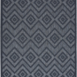 5' X 7' Navy Blue Argyle Indoor Outdoor Area Rug
