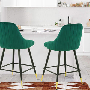 兩把 35 英寸綠色和黑色吧台高度椅子一套