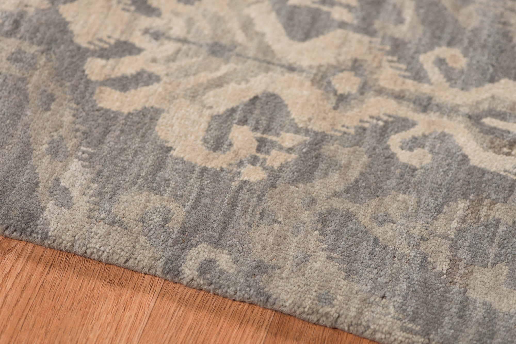 8' X 10' Gray Pearl Wool Damask Handmade Area Rug