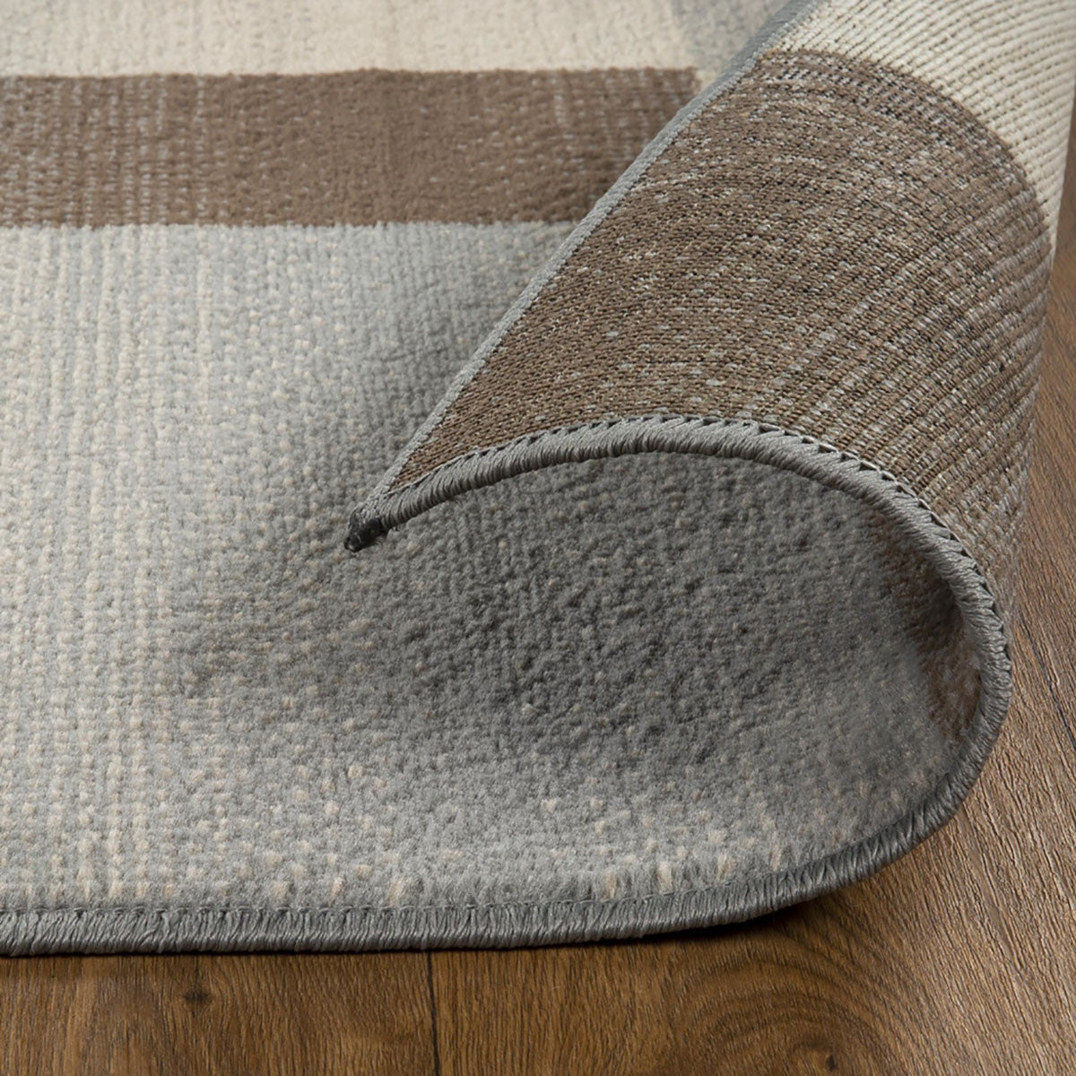 6' X 9' Grey Patchwork Power Loom Stain Resistant Area Rug