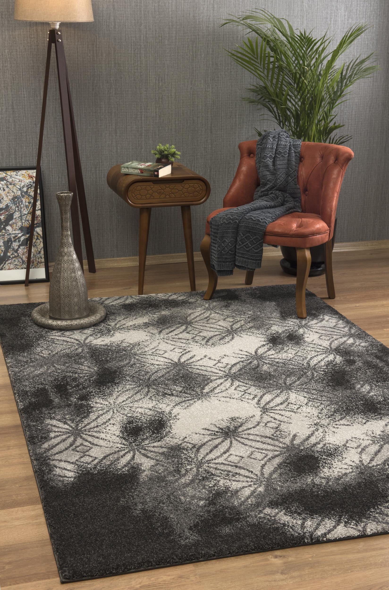 4' X 6' Black Abstract Power Loom Stain Resistant Area Rug