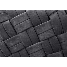 Otomana de terciopelo gris y cubo negro de 17