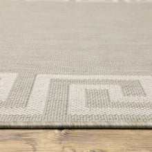 8' X 10' Grey Stain Resistant Indoor Outdoor Area Rug