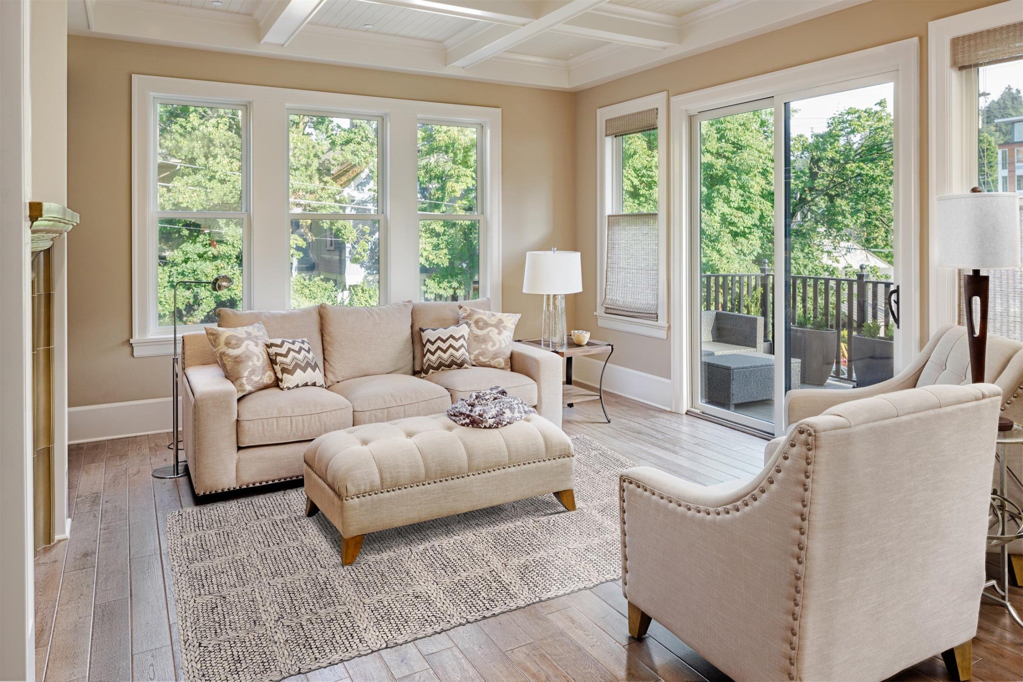 4' X 6' Ivory And Gray Wool Plaid Hand Woven Stain Resistant Area Rug