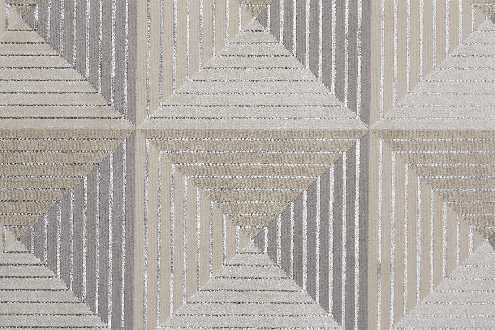 4' X 6' Beige Gray And Ivory Geometric Area Rug
