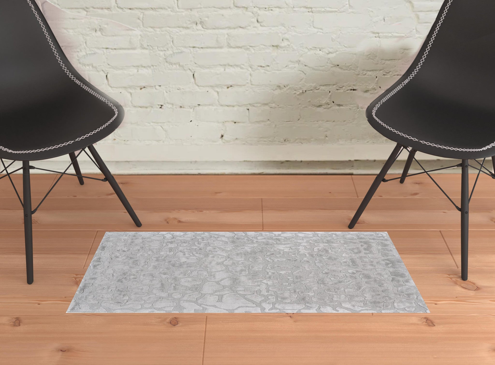 5' X 8' Gray And Silver Abstract Tufted Handmade Area Rug