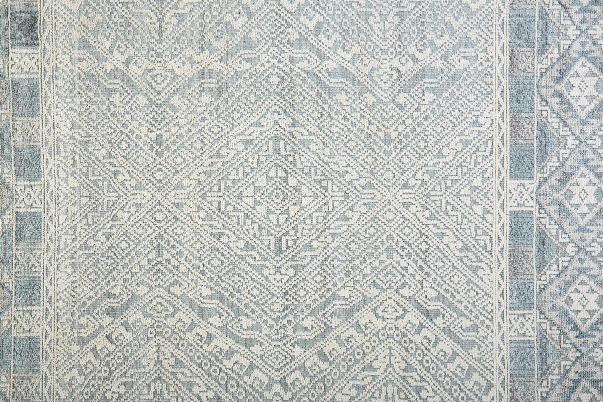 4' X 6' Gray Ivory And Pink Geometric Hand Knotted Area Rug