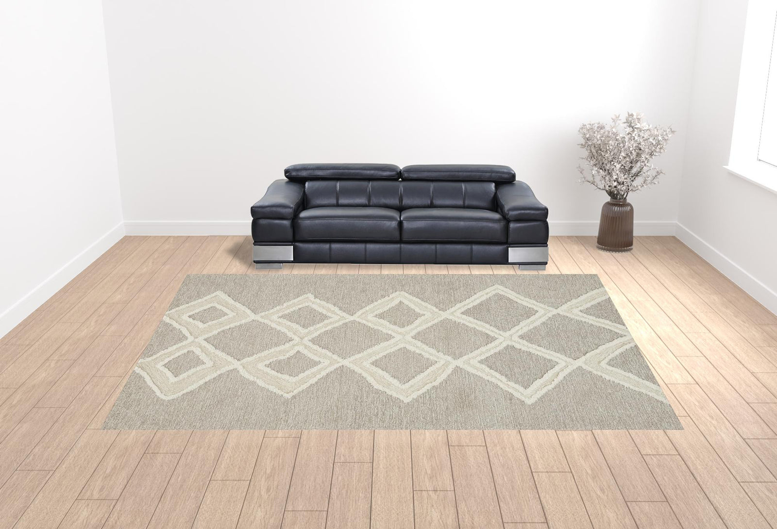 Gray And Ivory Wool Geometric Tufted Handmade Stain Resistant Area Rug - 4' X 6'