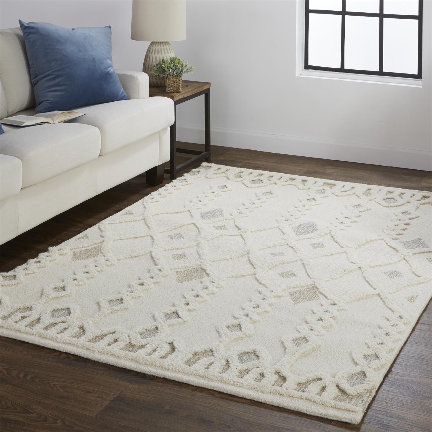 Ivory Tan And Silver Wool Geometric Tufted Handmade Stain Resistant Area Rug - 4' x 6'