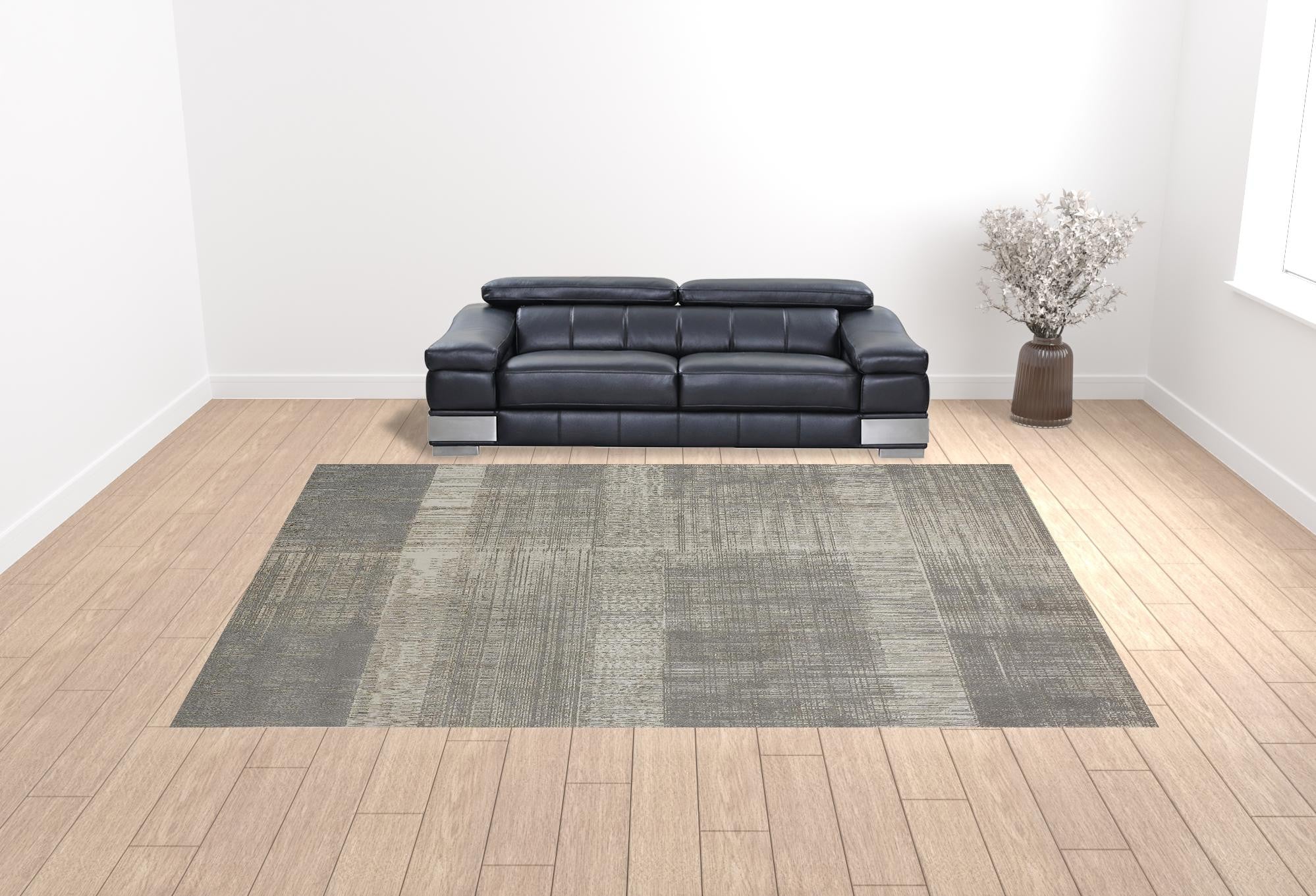 4' X 6' Gray And Ivory Abstract Area Rug